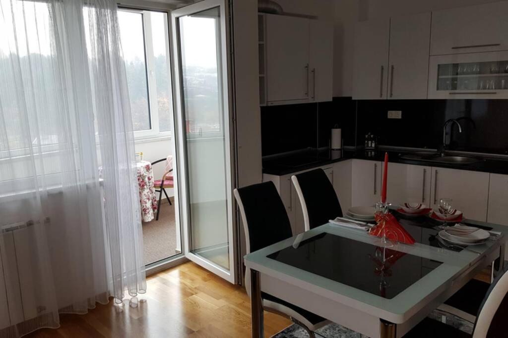 Fantasy Apartment Tuzla Exterior foto
